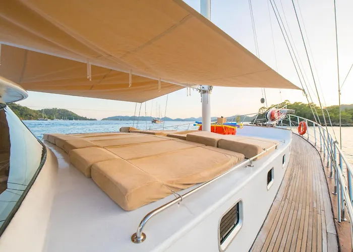 Gulet Flores פאטהיה